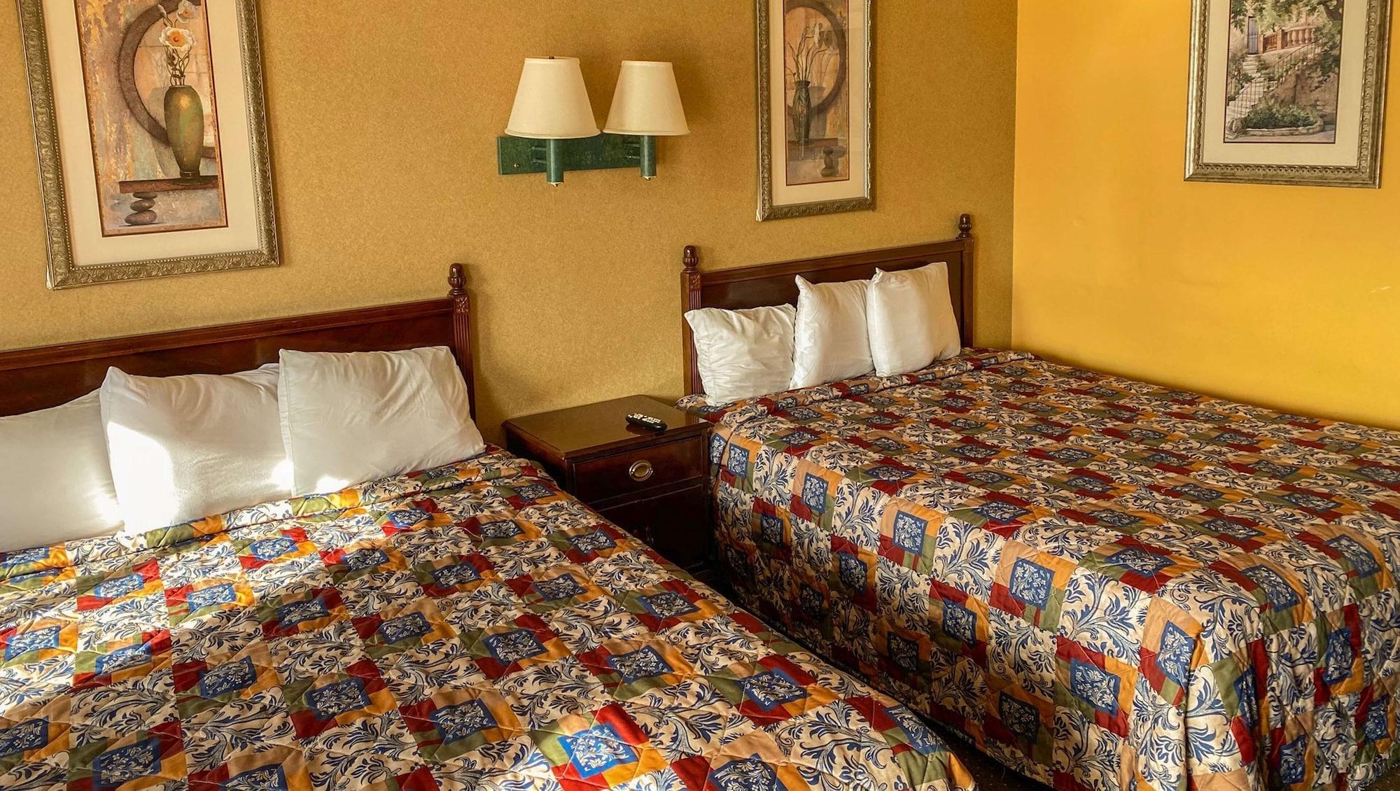 Northgate Inn Сагъно Екстериор снимка