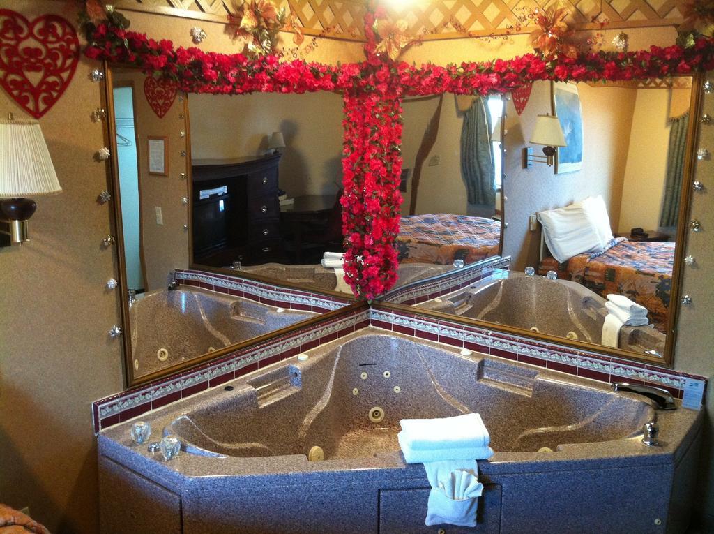 Northgate Inn Сагъно Екстериор снимка